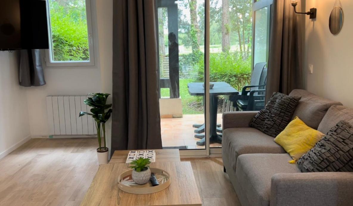 Le Cosy Residence Du Golf Deauville Exterior foto
