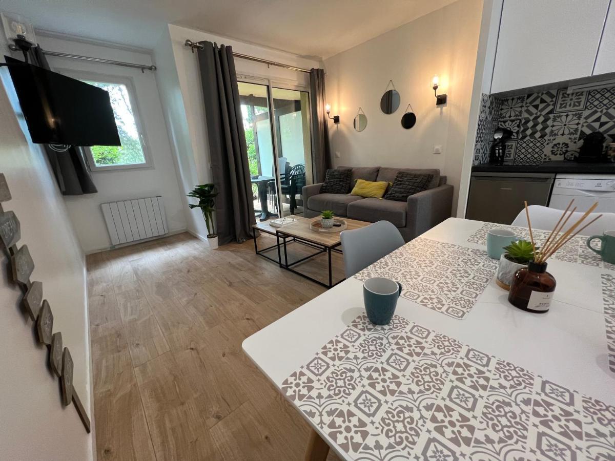 Le Cosy Residence Du Golf Deauville Exterior foto
