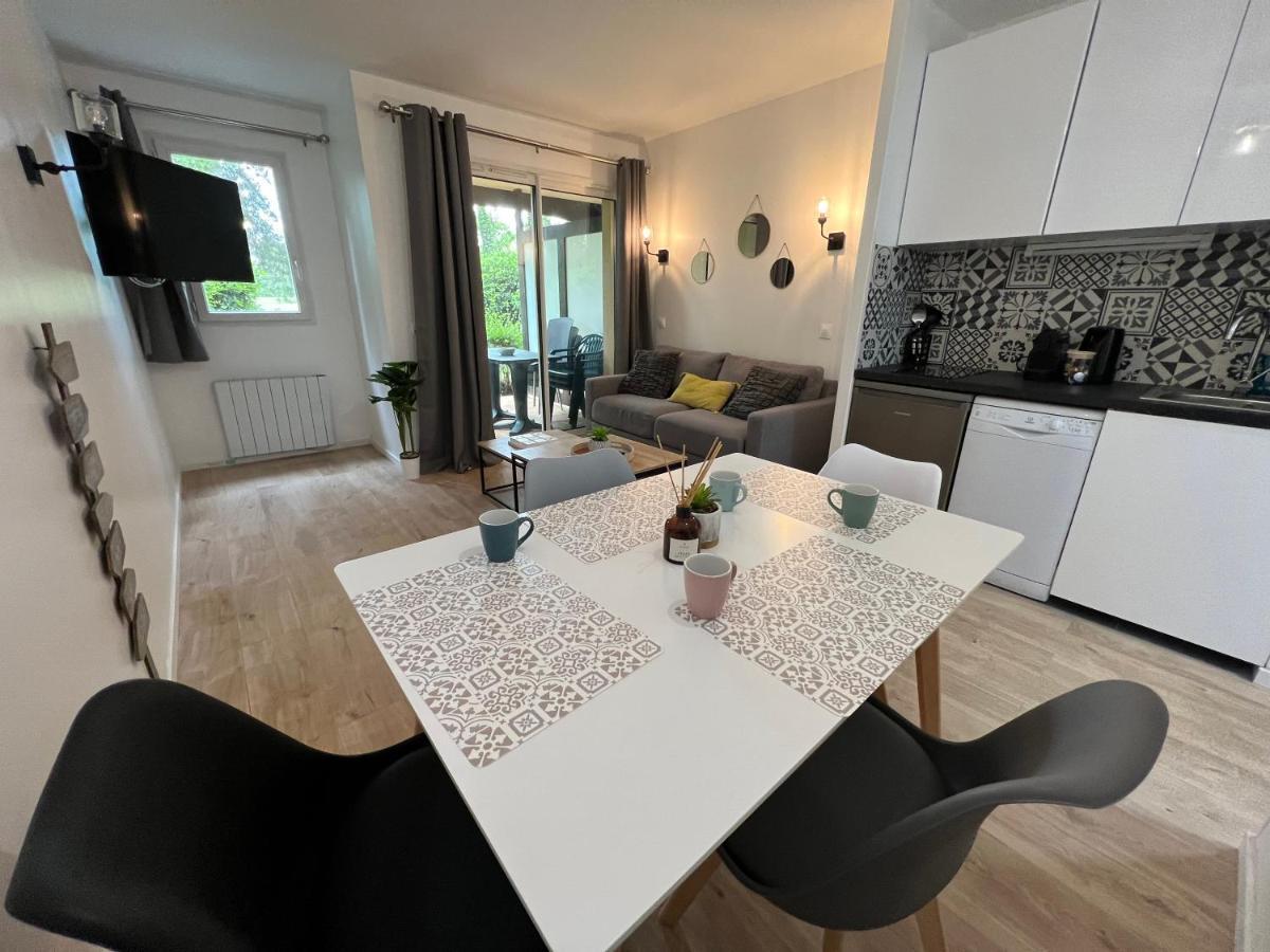 Le Cosy Residence Du Golf Deauville Exterior foto